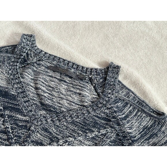 Guess Cold Shoulder Sweater with Braided Front size Girls M V-neck Cotton - Picture 7 of 9